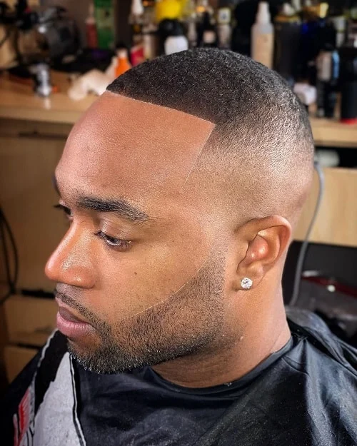 Buzz Cut with Line U
