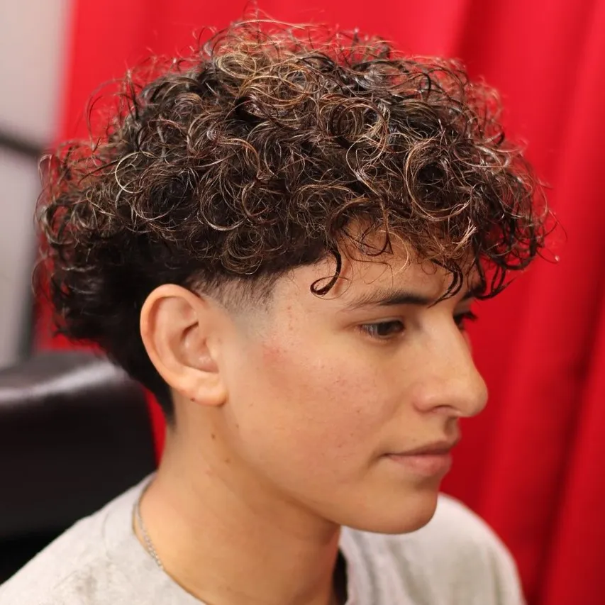 Curly Blowout Taper